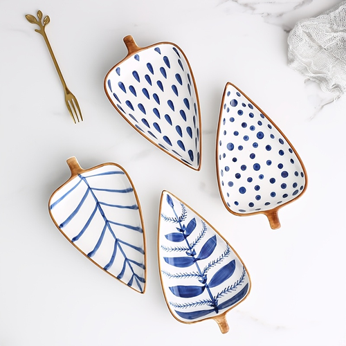 Japanese-style underglaze hand-painted leaf ceramic condiment dish