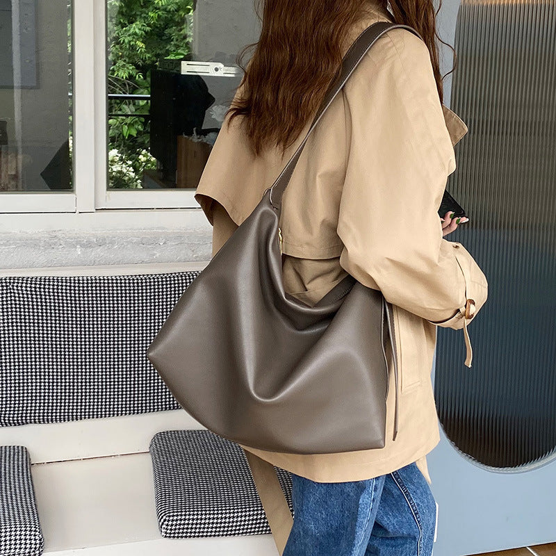 Daily bag soft leather simple shoulder bag new women’s high-capacity messenger bag