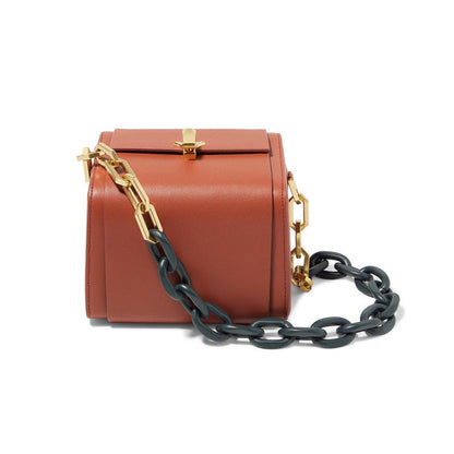 Welcome Vintage Acrylic Chain Box-shaped Fashion Messenger Bag With Long Strap