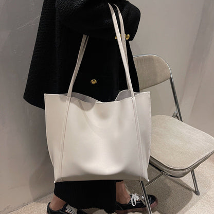 Retro large-capacity bag women 2026 new fashionable fashion retro tote bag shoulder bags