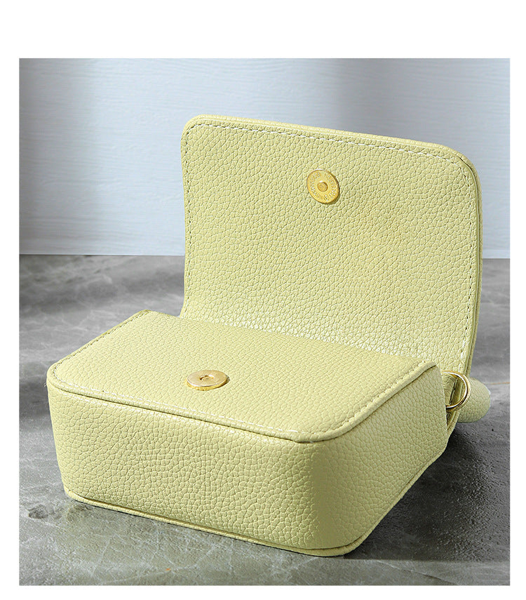 Niche Design Handwoven Bag Simple Small Bag Exquisite Handbag Lipstick Bag