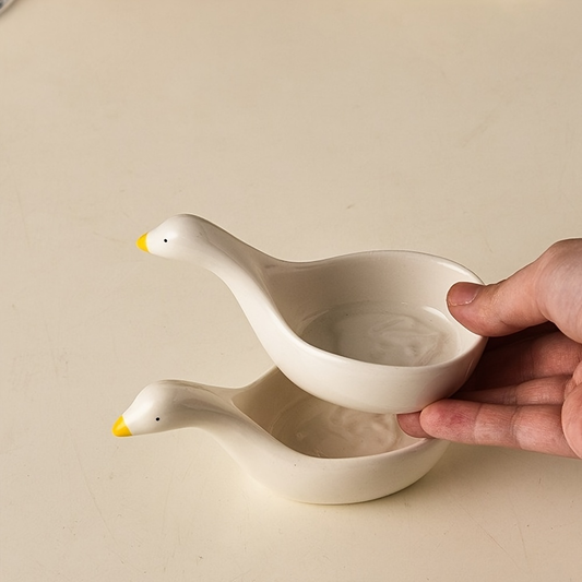 4-piece ceramic dipping bowl set, cute goose-shaped design